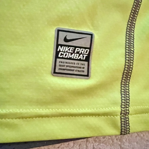 Men’s Nike Pro Combat Dri-Fit Fitted Shirt, Size XL, Yellow & Gray, Pre-Owned - Picture 5 of 11